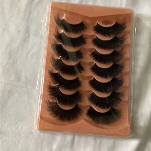 7 Pairs Black Faux Eyelashes Set